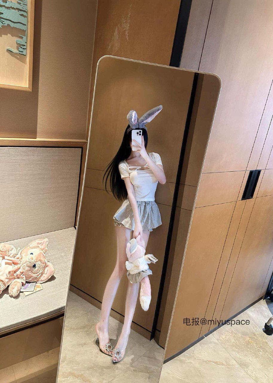 alice琪宝 2025-09-03 19:40:27 照片35p 第8张