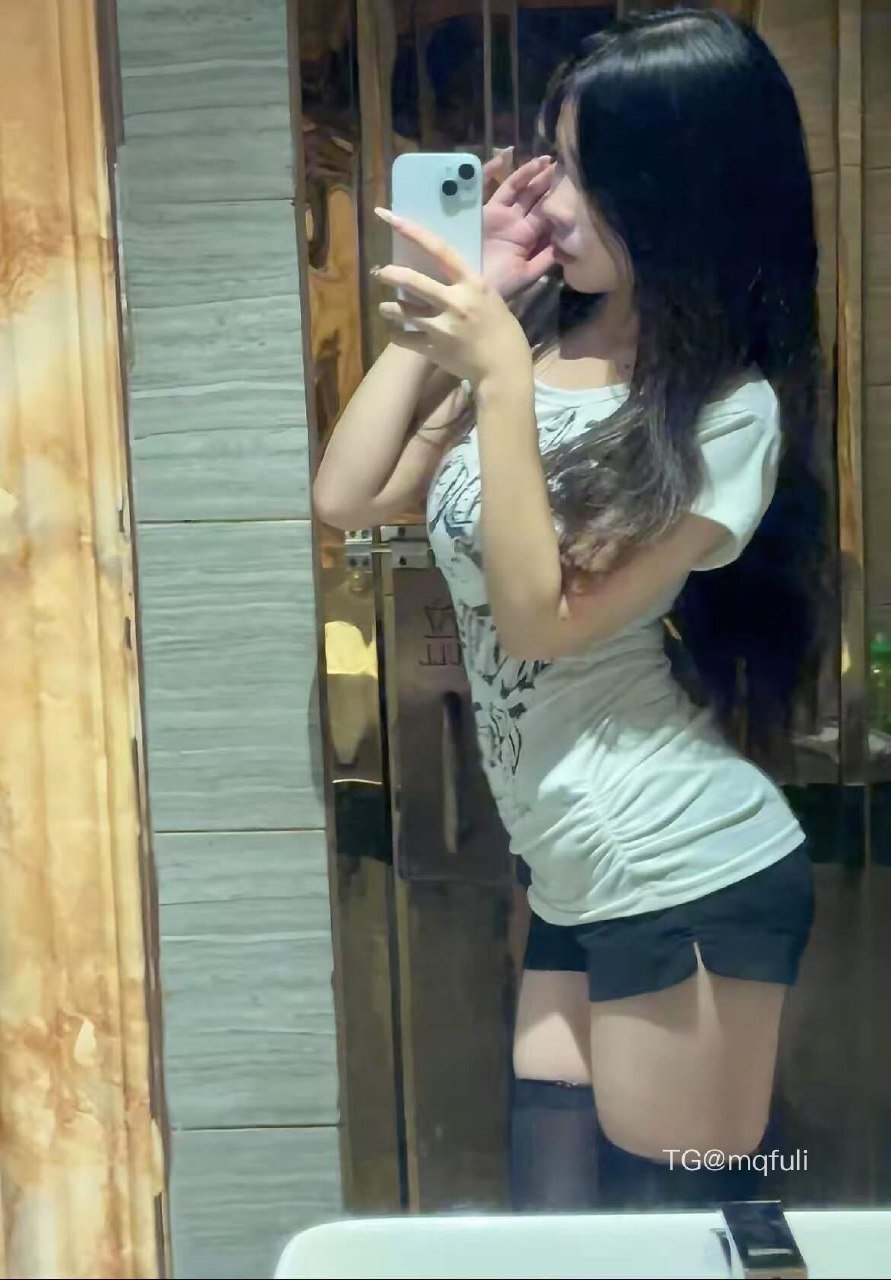 alice琪宝 2025-09-03 19:40:27 照片35p 第14张