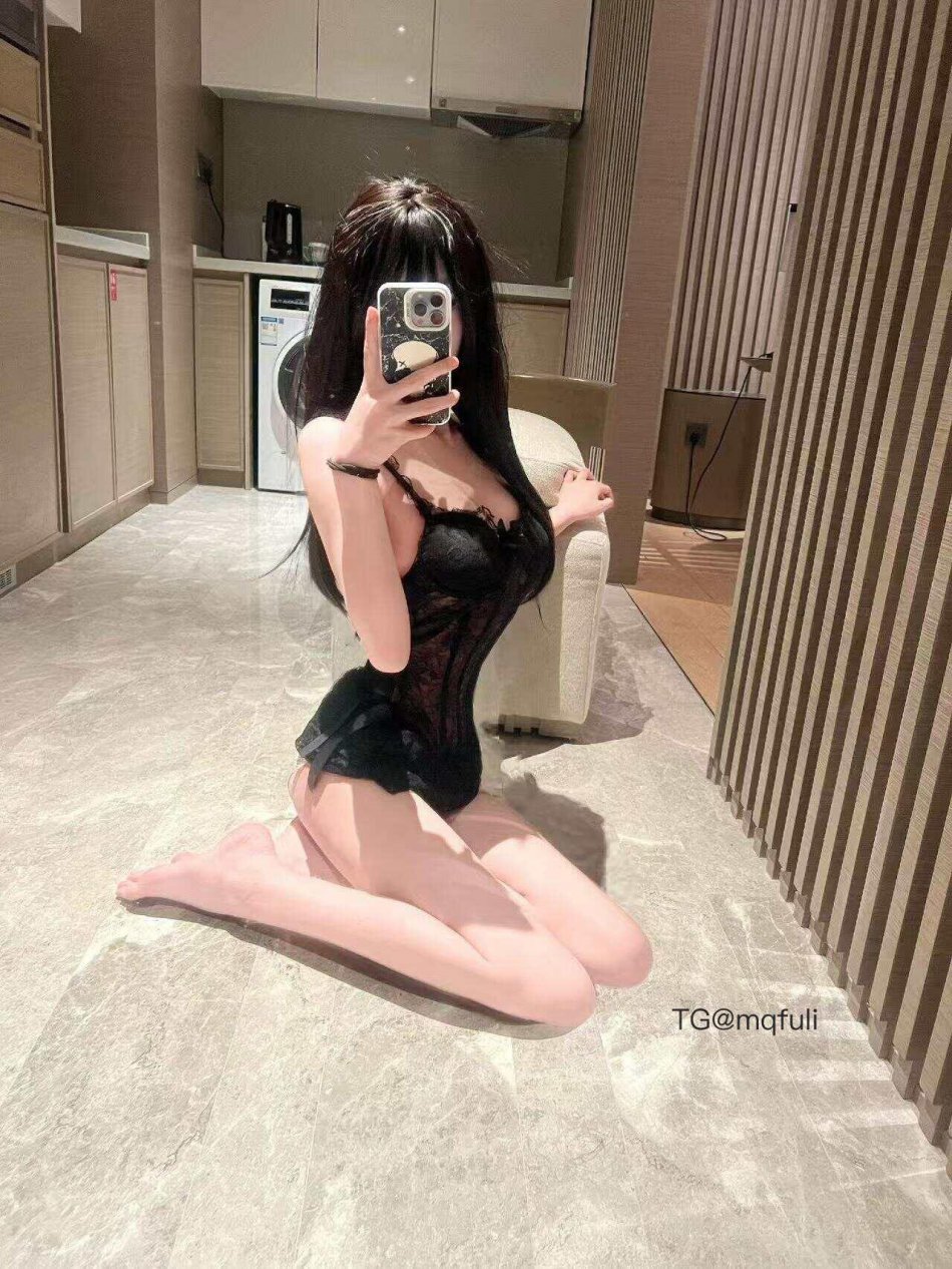 alice琪宝 2025-09-03 19:40:27 照片35p 第17张