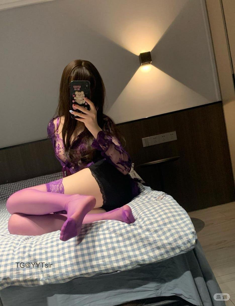 S学姐 2025-09-03 12:19:02 紫色人妻