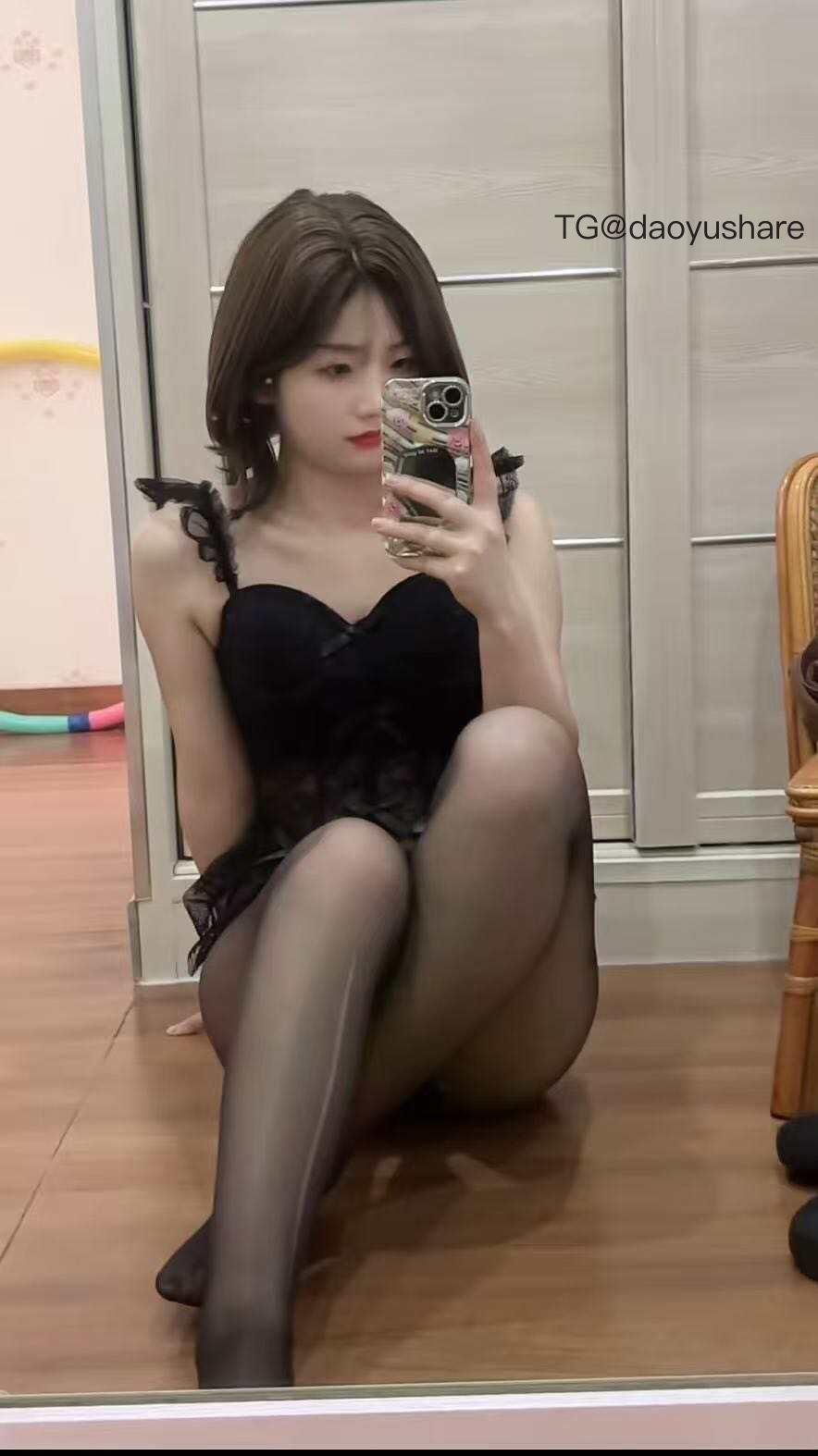 九斤明哥 2025-10-04 18:15:19 对视吧 眼睛很难说谎 32p 第13张
