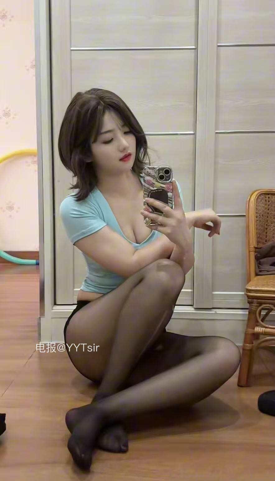 九斤明哥 2025-10-04 18:15:19 对视吧 眼睛很难说谎 32p 第31张