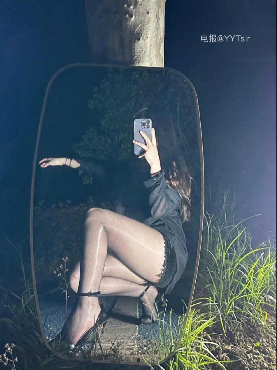 yummyki 2025-10-02 01:09:10 灯光有感觉吗