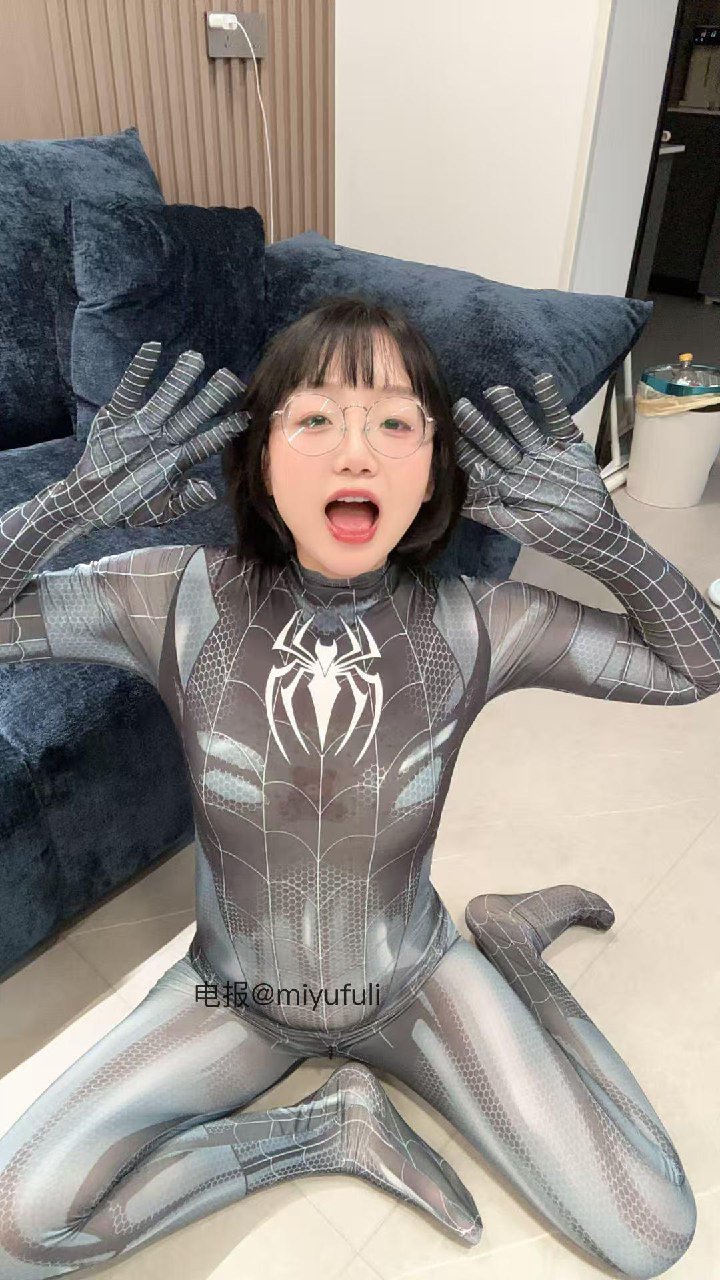 王胜利 2025-10-11 00:55:37 这套写真能不能拿下你们