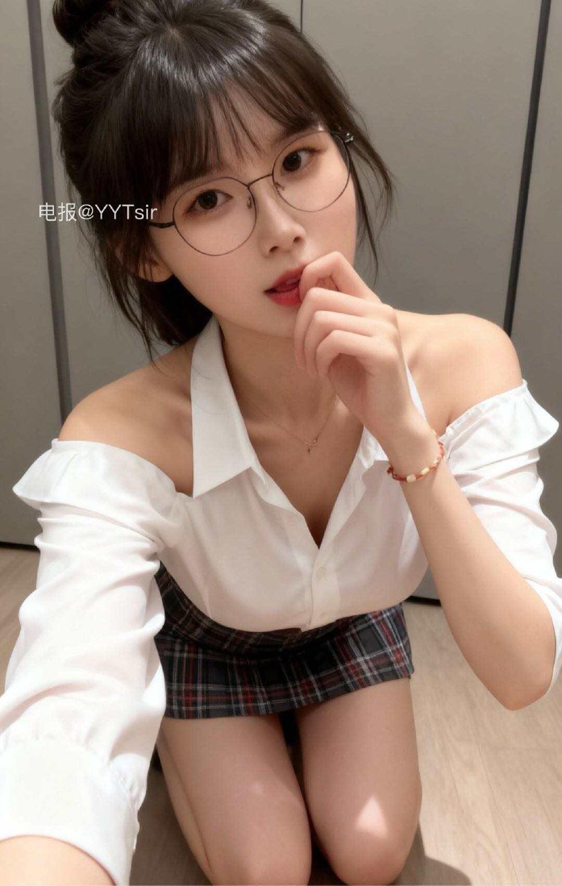 木木同学 2025-10-13 19:25:46 今晚能陪我吗 宝宝