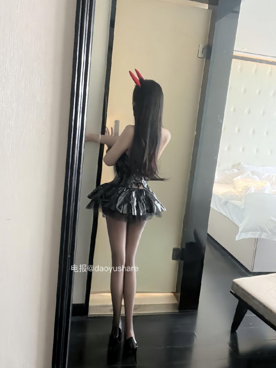 都快兔了 2025-10-16 01:28:45 给你发“哦”不是敷衍你 而是让你分开理解 都快兔了差点兔了 第2张