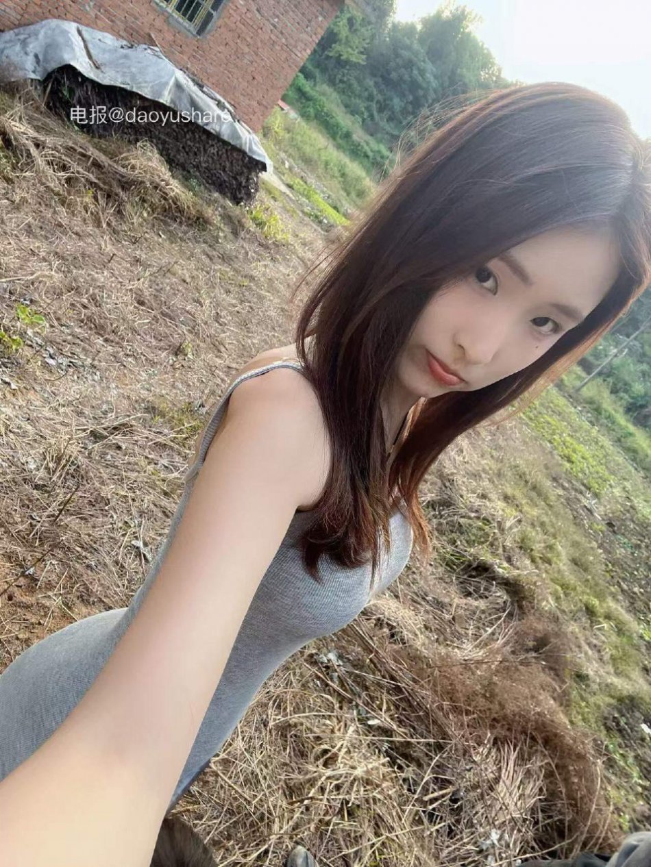 粉红小香猪 2025-10-16 15:10:22 把你钓鱼的钩子焊我嘴巴里吧浪漫的钓鱼家 第1张