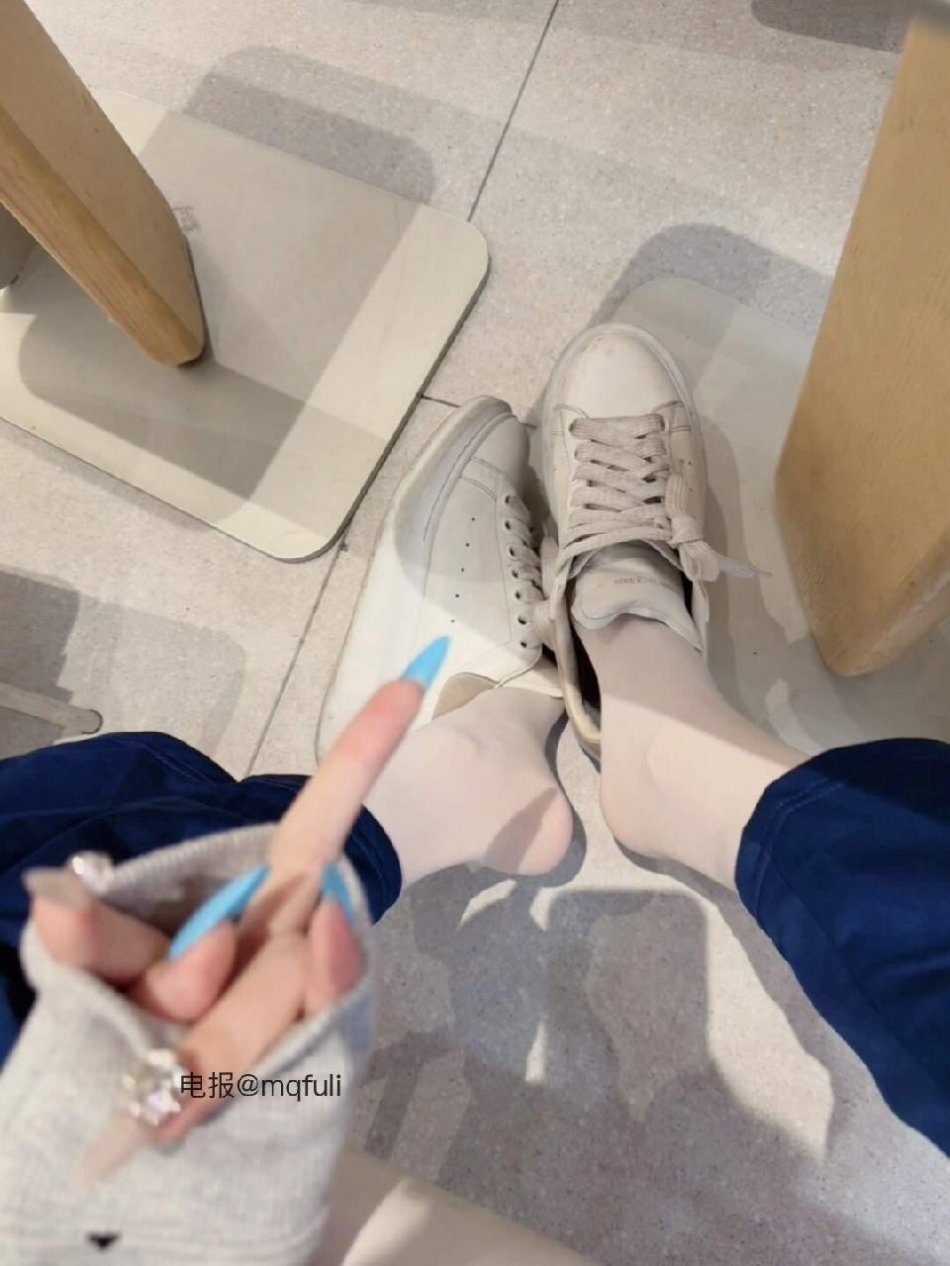 嘉嘉今天要早睡 2025-10-28 12:56:40 裤里丝喜欢吗 第1张