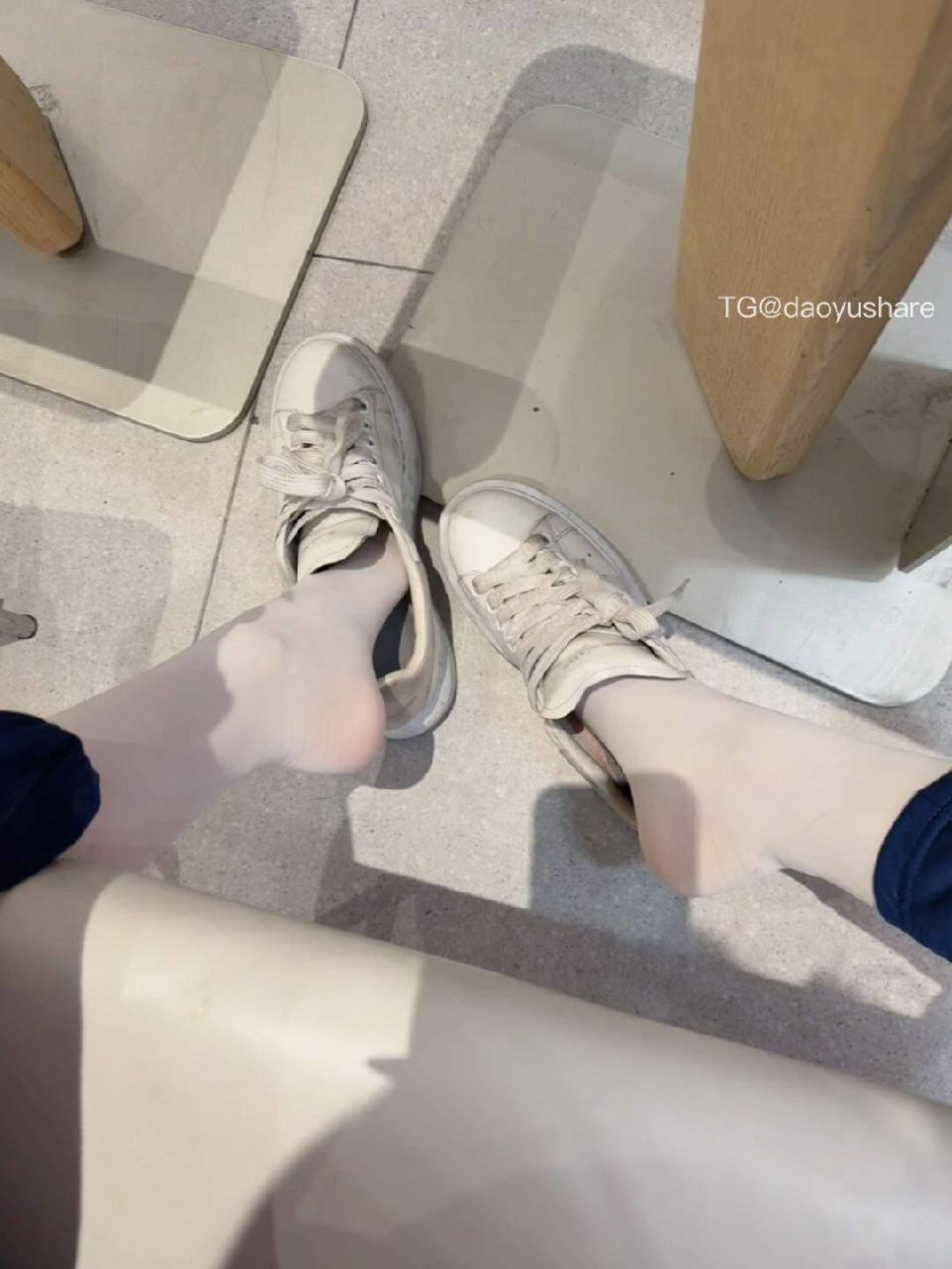 嘉嘉今天要早睡 2025-10-28 12:56:40 裤里丝喜欢吗 第3张