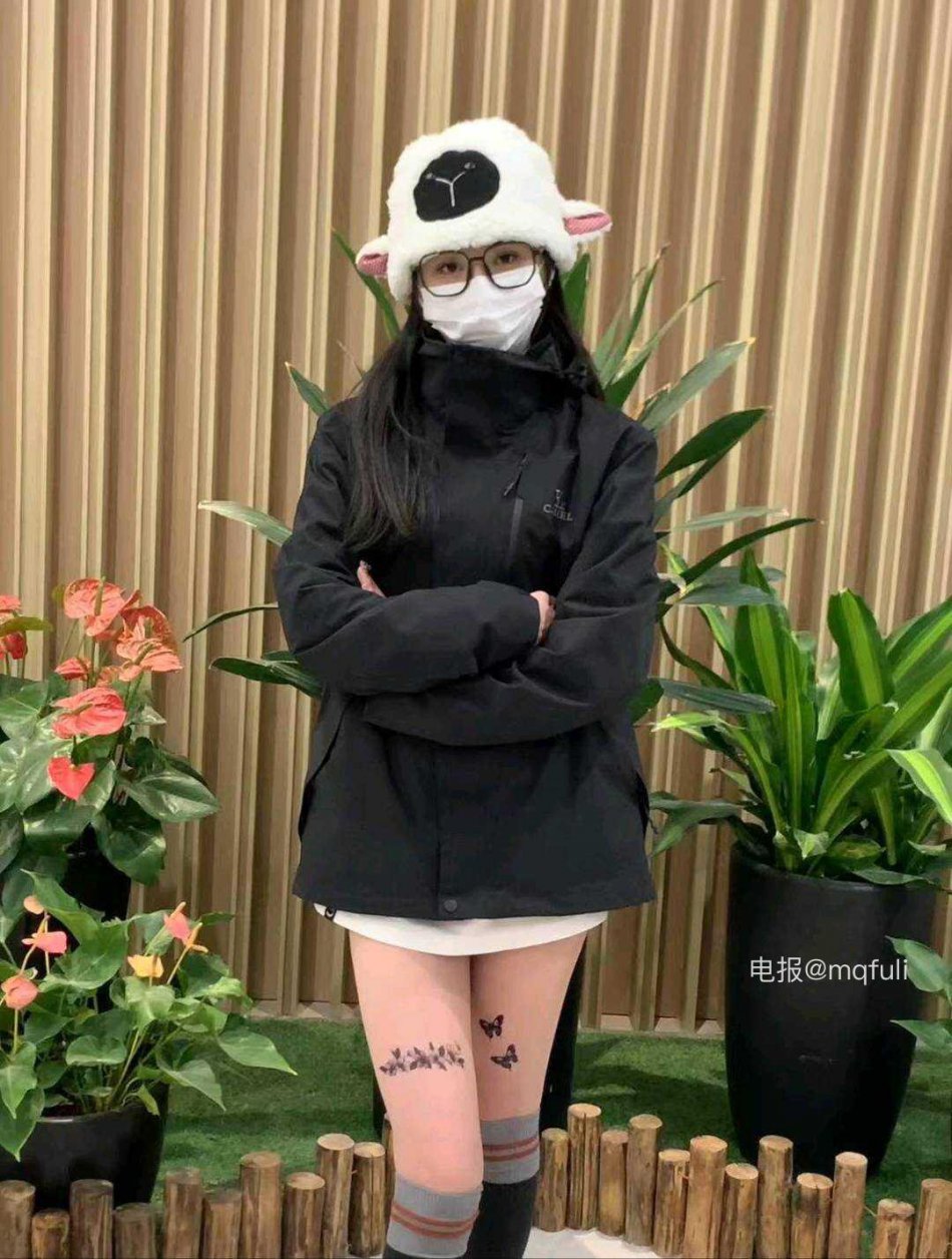 皮卡邱 2025-10-29 14:39:22 爱人呢