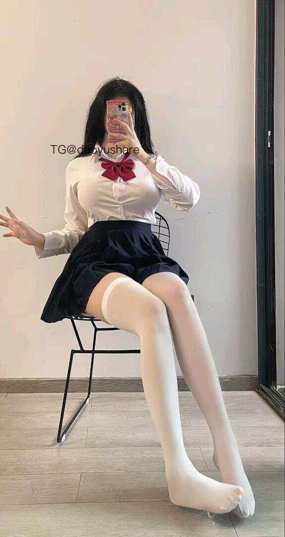 宥时雨 2025-10-29 14:42:46 白丝JK双倍快乐