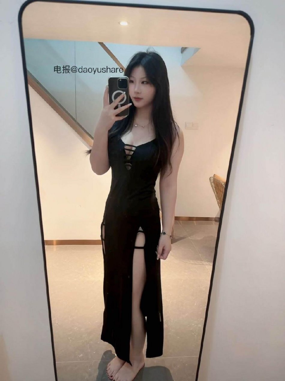 小妮酱紫 2025-10-14 19:54:11 站着还是跪着 宝宝们喜欢哪一款呀