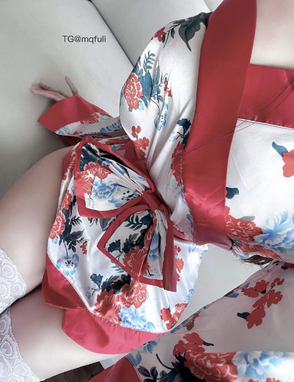 想做你的猫 2025-10-06 01:29:42 给我听听心跳