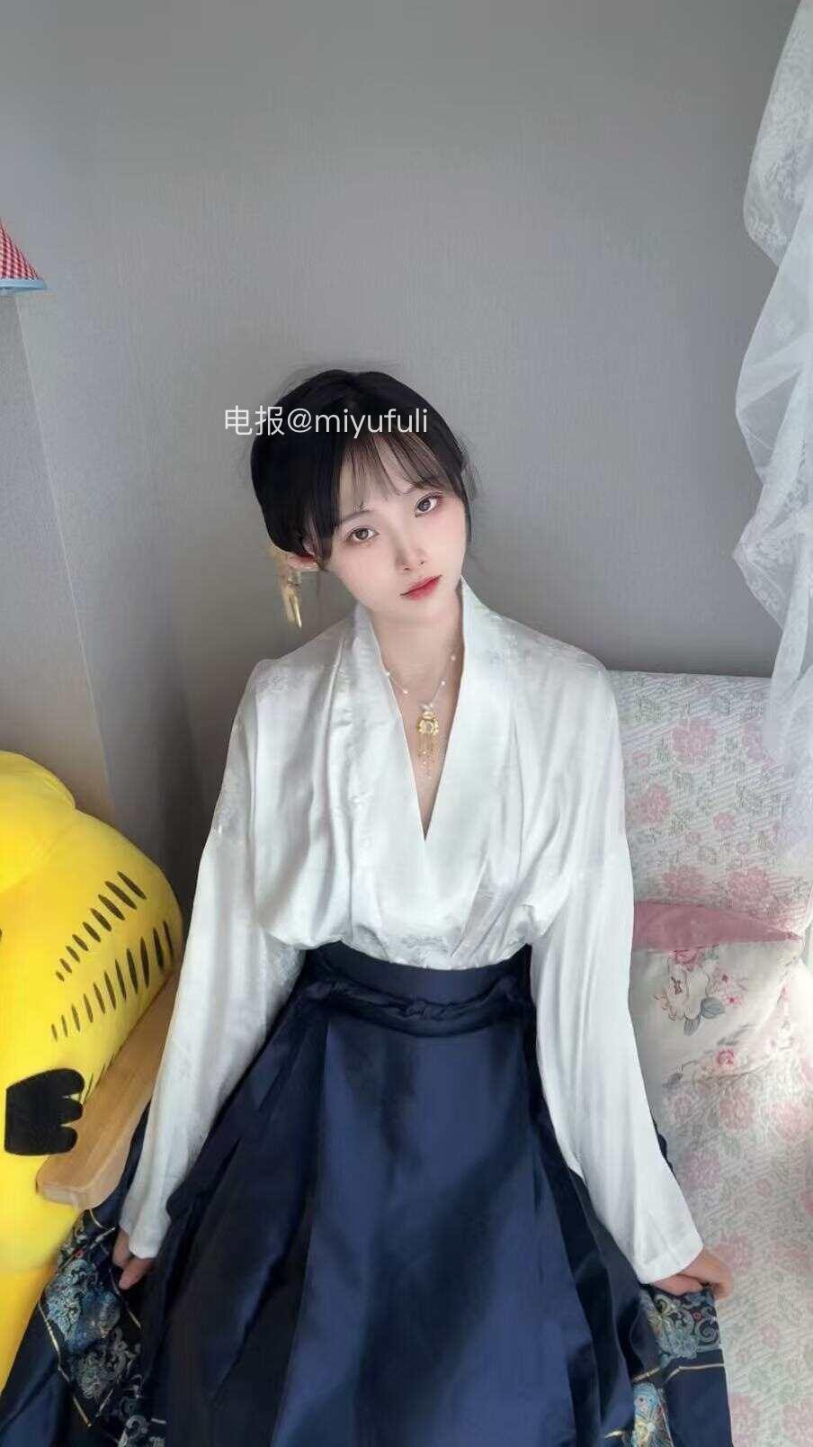 枝枝栗子 2025-10-07 13:04:58 好香 VIP宝宝顶级过肺了