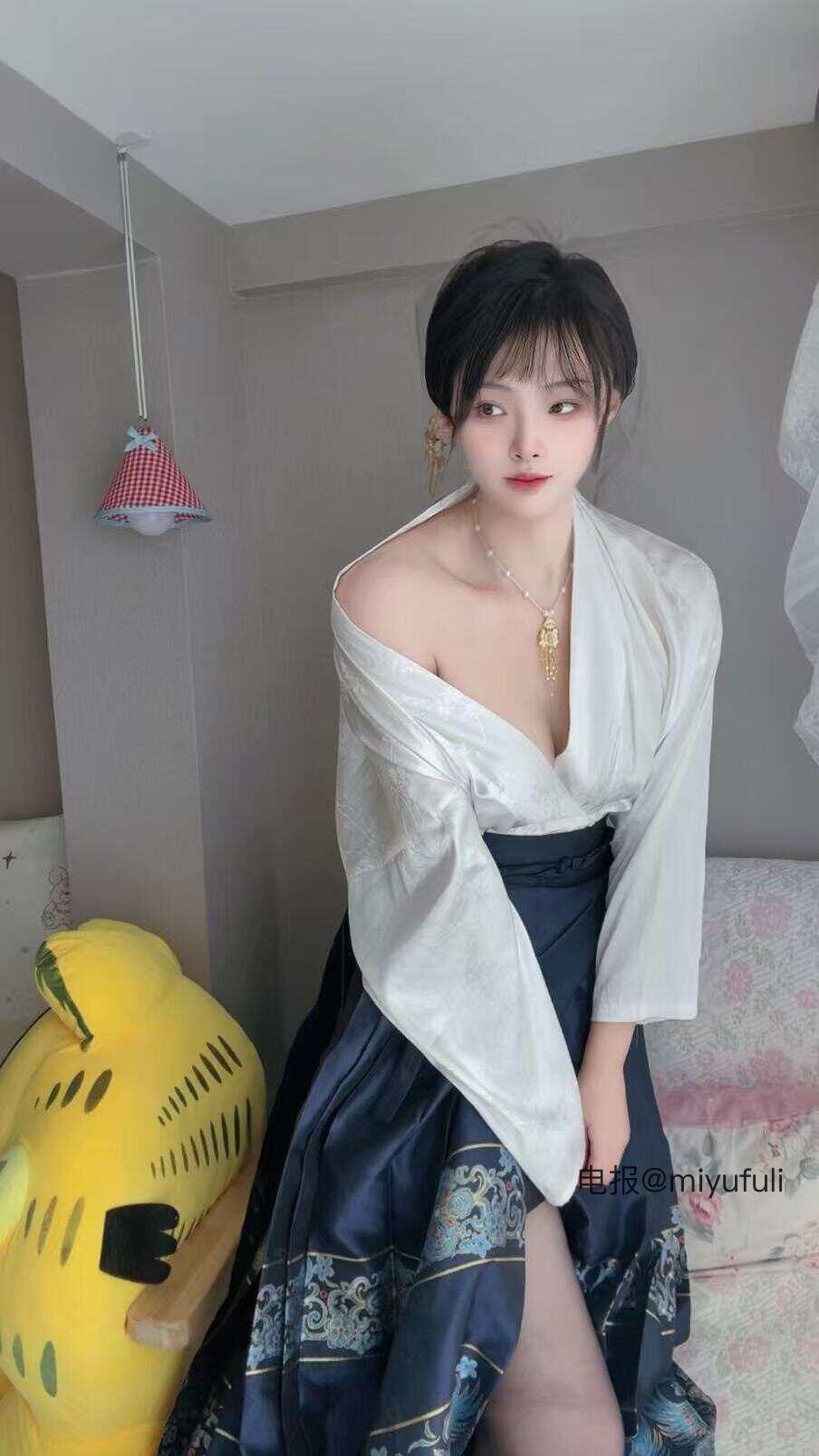 枝枝栗子 2025-10-07 13:04:58 好香 VIP宝宝顶级过肺了