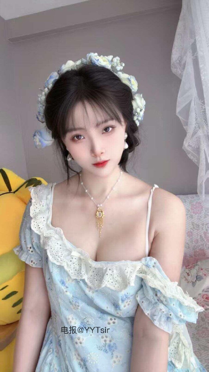 枝枝栗子 2025-10-07 13:04:16 宝宝吃饭了嘛