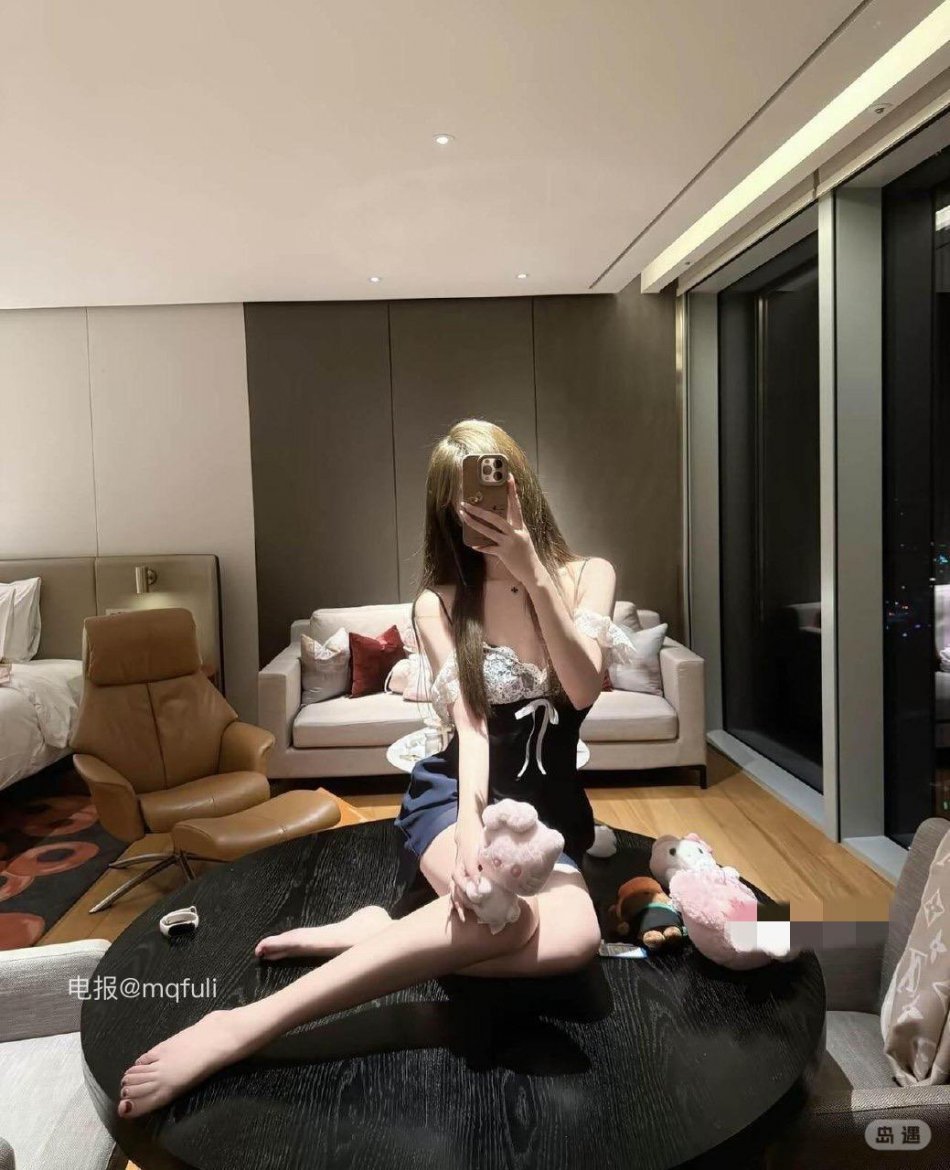 欲酥mm 2025-10-01 02:23:04 照片