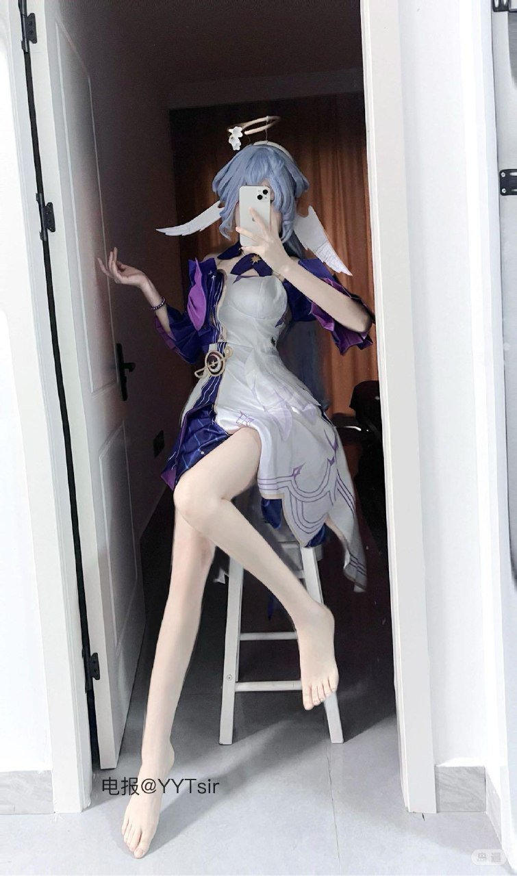 布丁Mama 2025-10-22 11:24:27 今天心情好 给你一些甜头