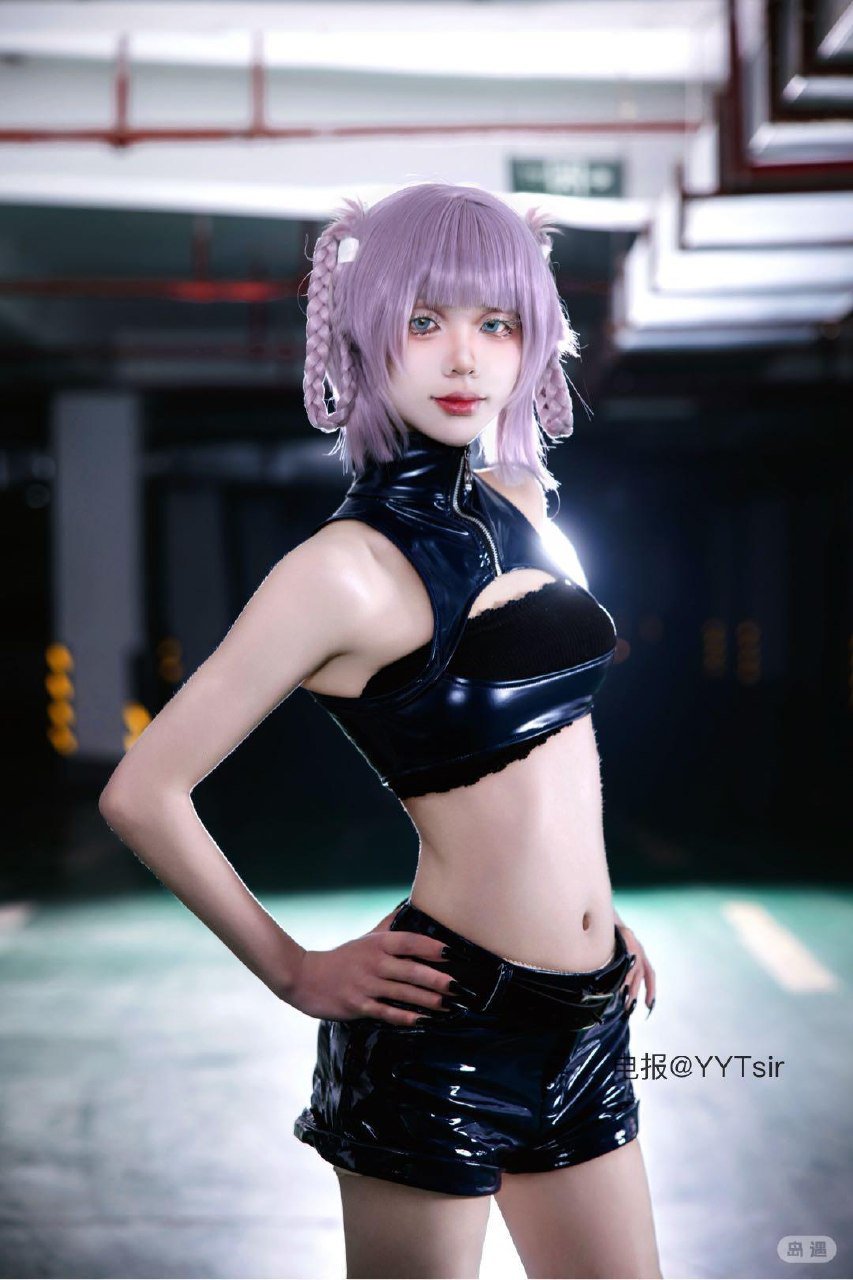 将镜 2025-10-15 11:23:21 跟我就发誓 跟她就发钱是吧🤫