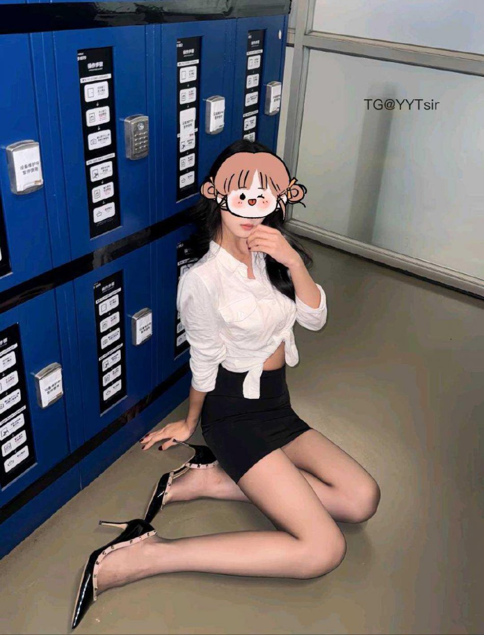 小花猫 2025-11-08 10:30:15 照片 23p 第22张