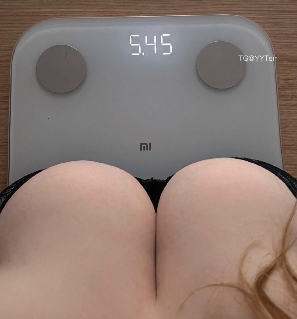 你的渡口 2025-11-08 15:10:14 【付费贴】居家私拍写真合集 第1张