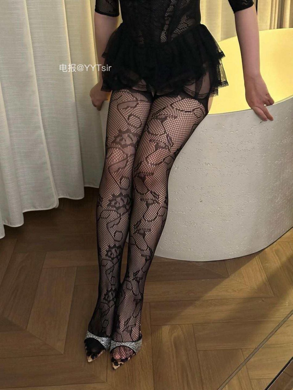 喵喵老师 2025-11-10 14:13:40 这个动作能坚持多久🐶 第7张