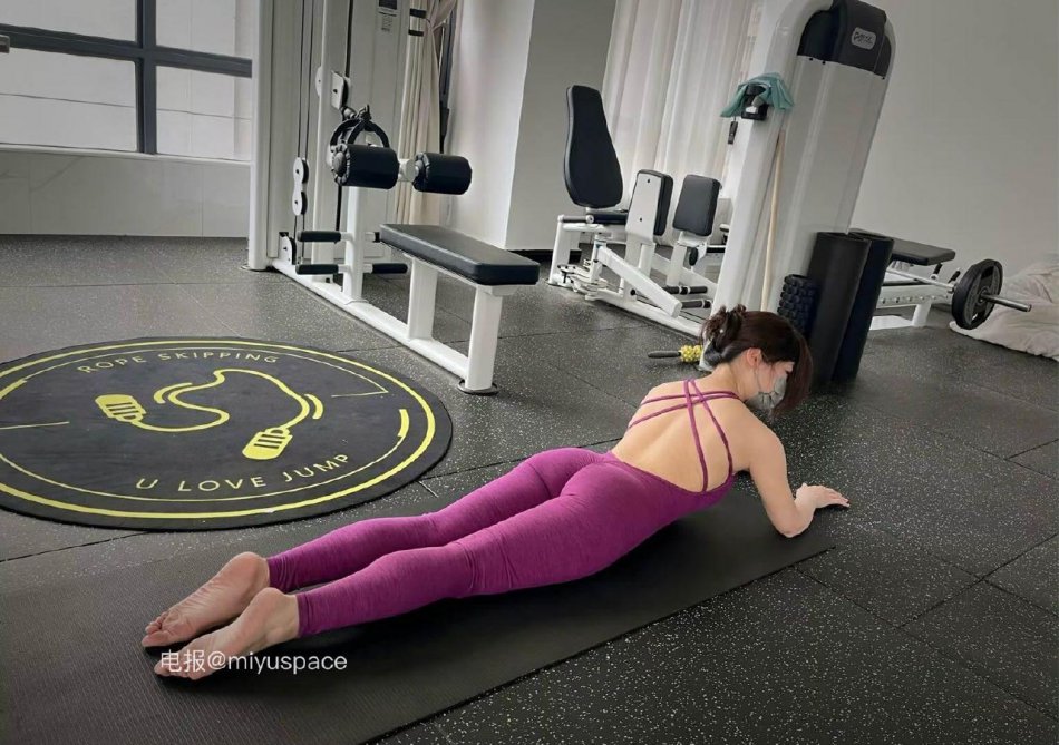 喵喵老师 2025-11-10 14:13:40 这个动作能坚持多久🐶 第9张