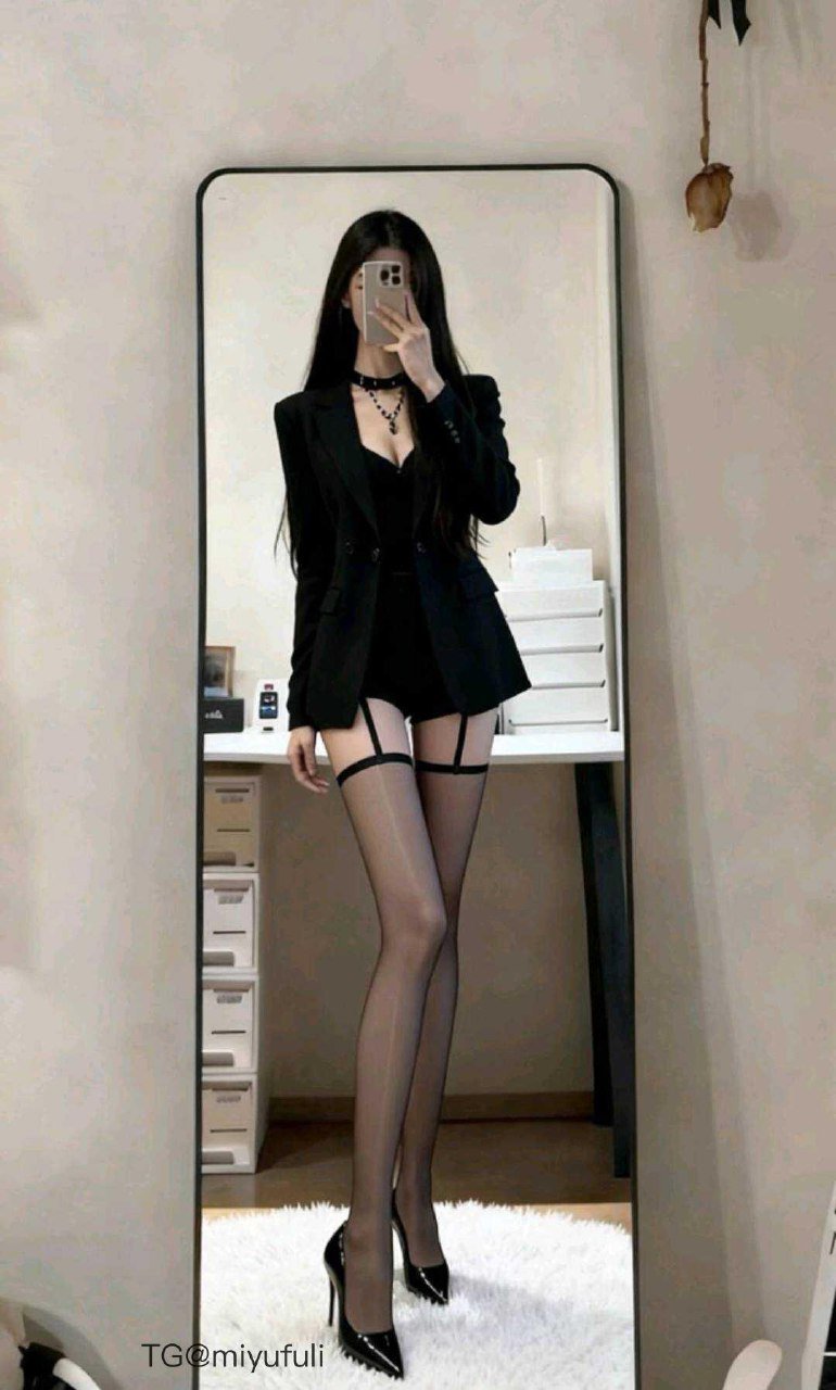 小花猫 2025-11-11 01:00:17 什么都能驾驭 包括你 第3张