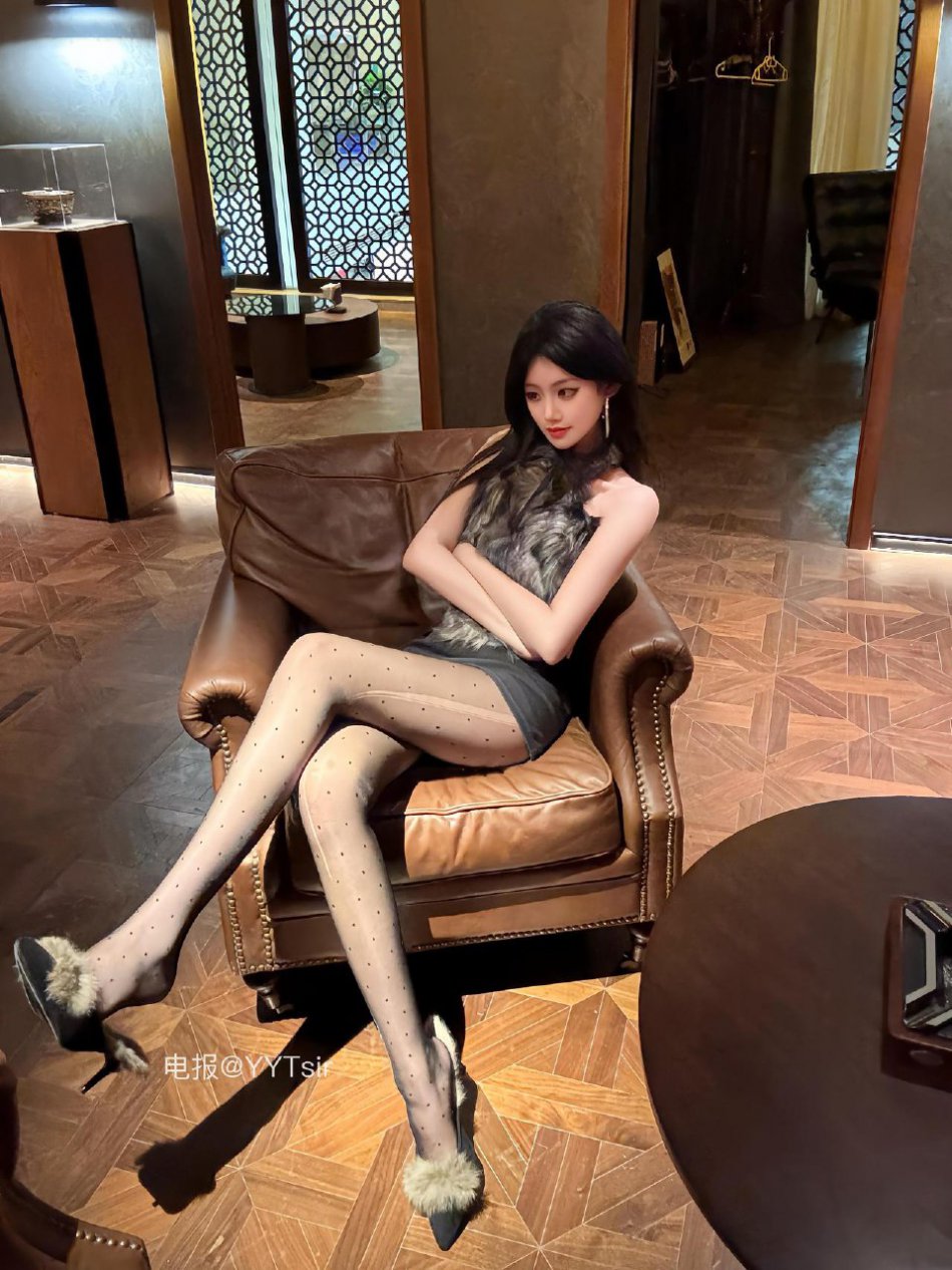 小鹿呀 2025-11-11 23:52:43 吃我一脚 第3张