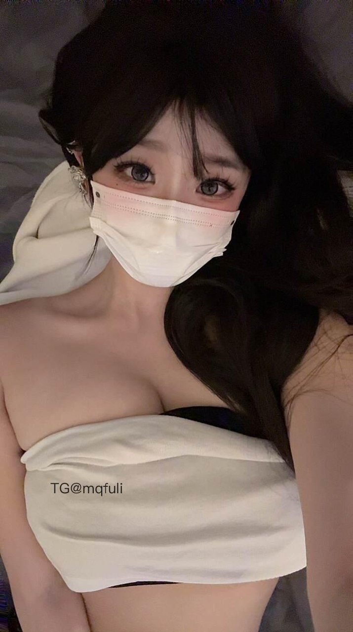 BT富儿 2025-11-12 15:18:48 乖乖的才会得到奖励哦