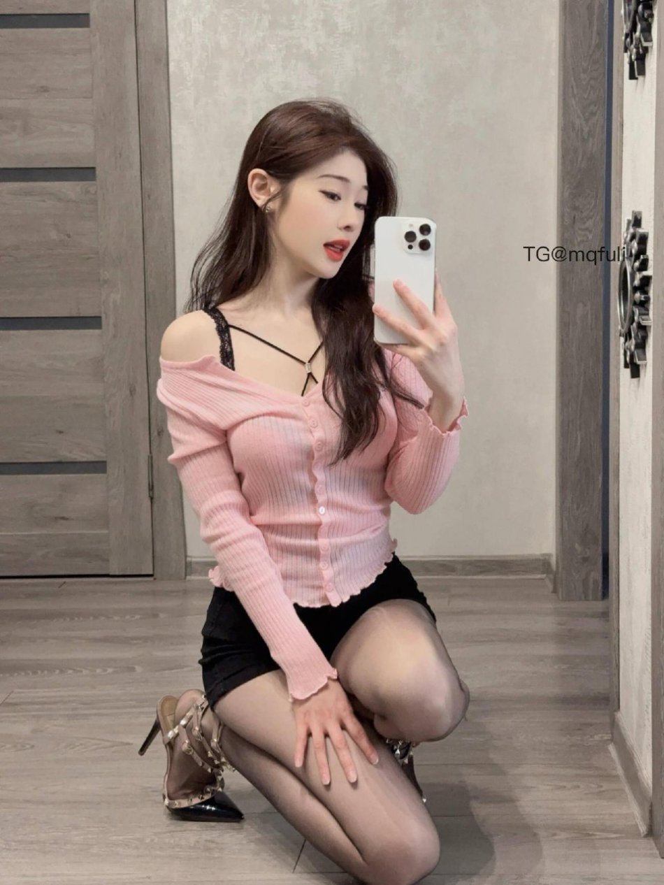 木木ivy 2025-11-11 17:29:50 最近总睡不好 医生建议我睡你怀里 第3张