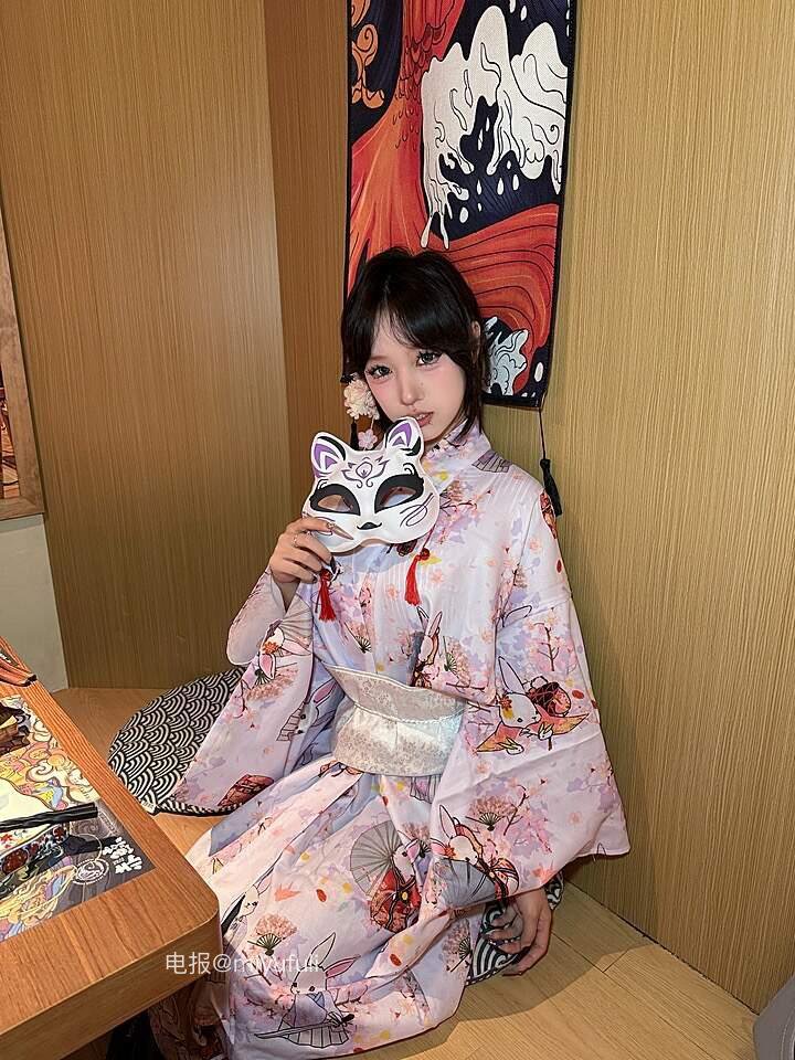 受气包 2025-11-20 15:28:07 如果换个位置用这个姿势呢 第5张