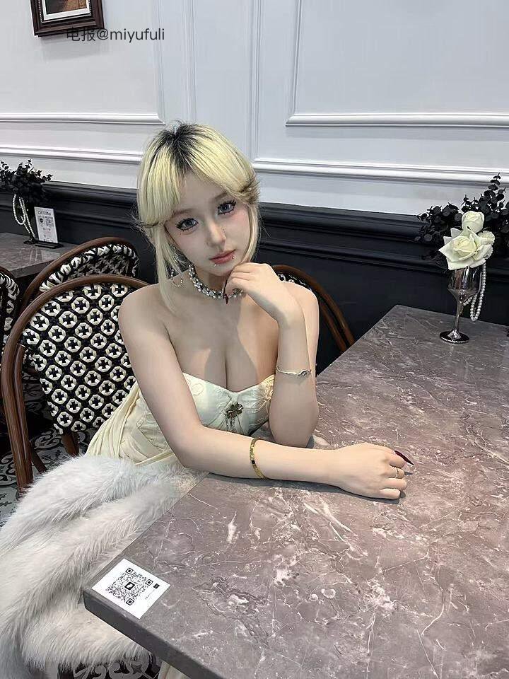 受气包 2025-11-20 15:39:54 怎么微信等不到你的消息 第2张