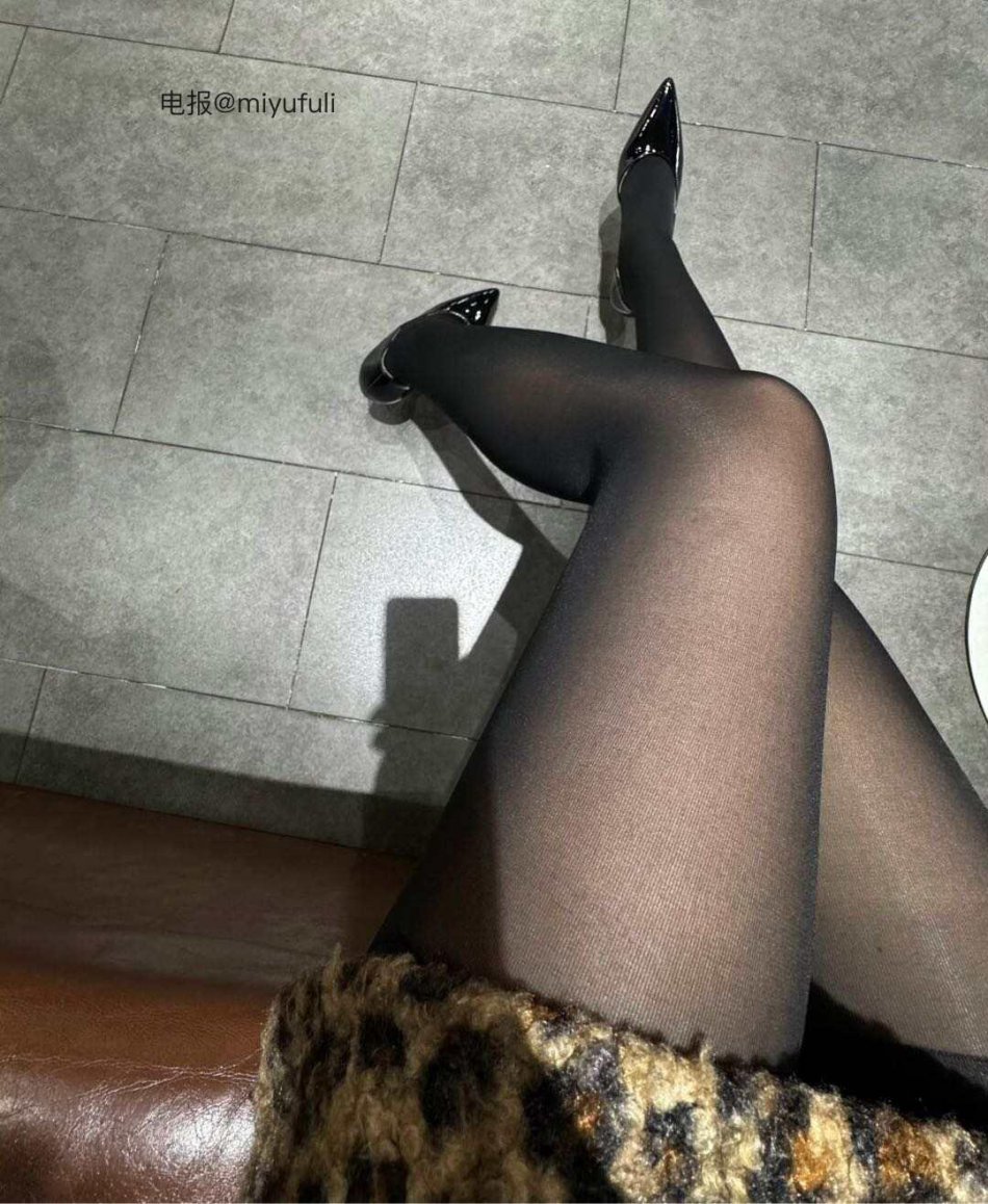 yummyki 2025-11-21 11:05:25 今天的温暖是厚黑给的 第2张