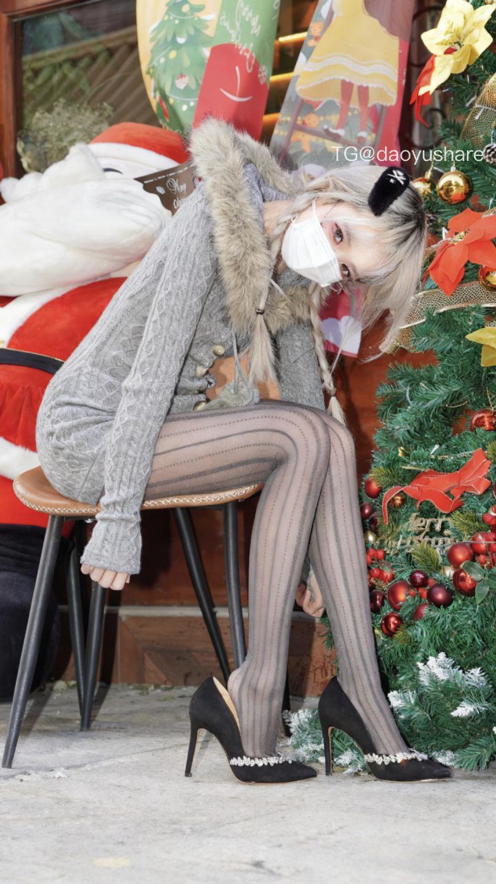 紫沐 2025-11-30 03:31:48 听说爱会很痛 第1张