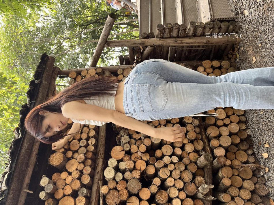 短发那只猫 2025-11-30 01:39:12 天冷了想听你叫我宝宝 第1张