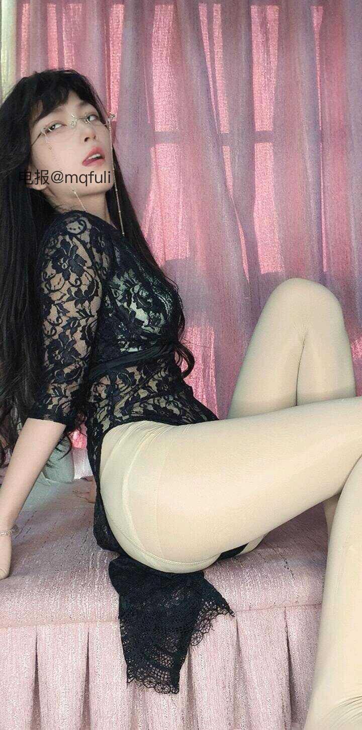 小婉婉 2025-11-23 01:38:10 反差 第1张