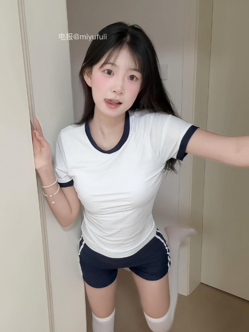 羊小羊 2025-11-20 10:51:06 新的场景新的服饰