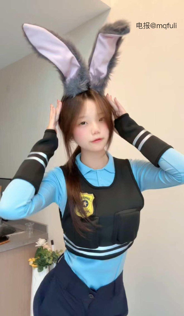 藤藤菜 2025-11-19 17:29:53 来逮捕你咯 第2张