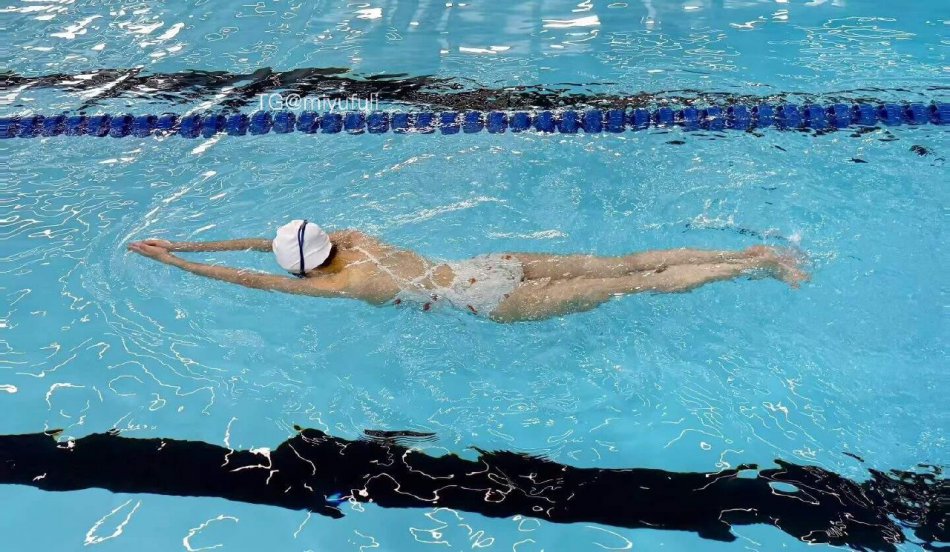 藤藤菜 2025-11-21 16:26:48 游泳简直是最完美的有氧运动 第10张