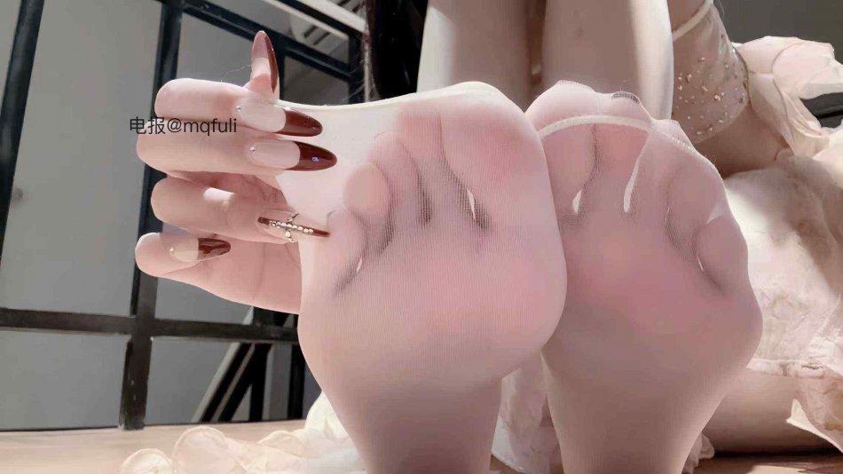 四季奶青 2025-11-11 16:00:49 你到处跟别人说我是你的🥵