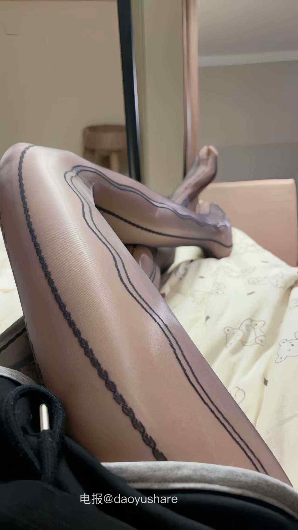 四季奶青 2025-11-11 15:24:10 哥哥在干嘛呢😋