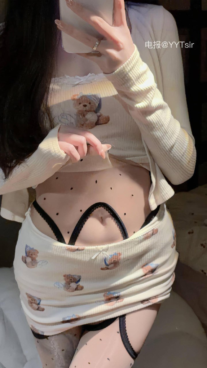 四季奶青 2025-11-13 17:49:30 照片合集 52p 第41张