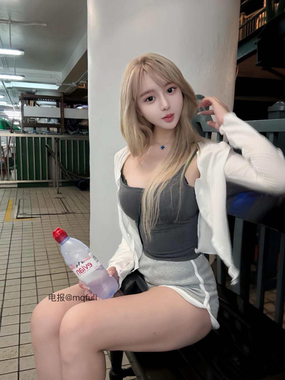 阿尔卑香小狗子 2025-11-25 17:15:51 宠每个VIP 第2张