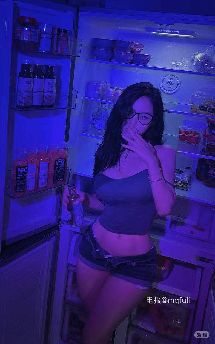 妻晨 2025-11-13 15:43:23 有点热🥵 第8张