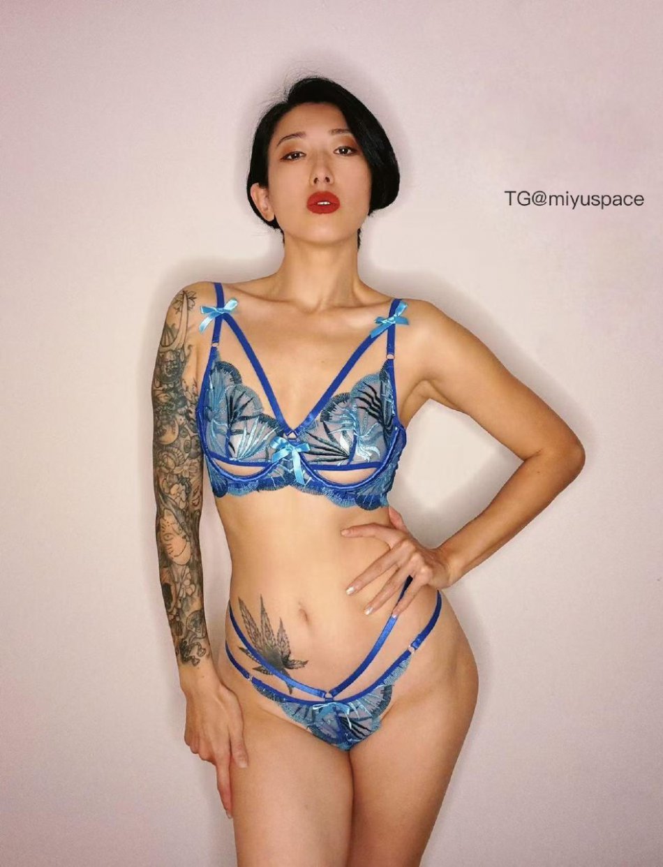 栗子Chen 2025-11-05 18:28:04 9️⃣张图 大海🌊的颜色