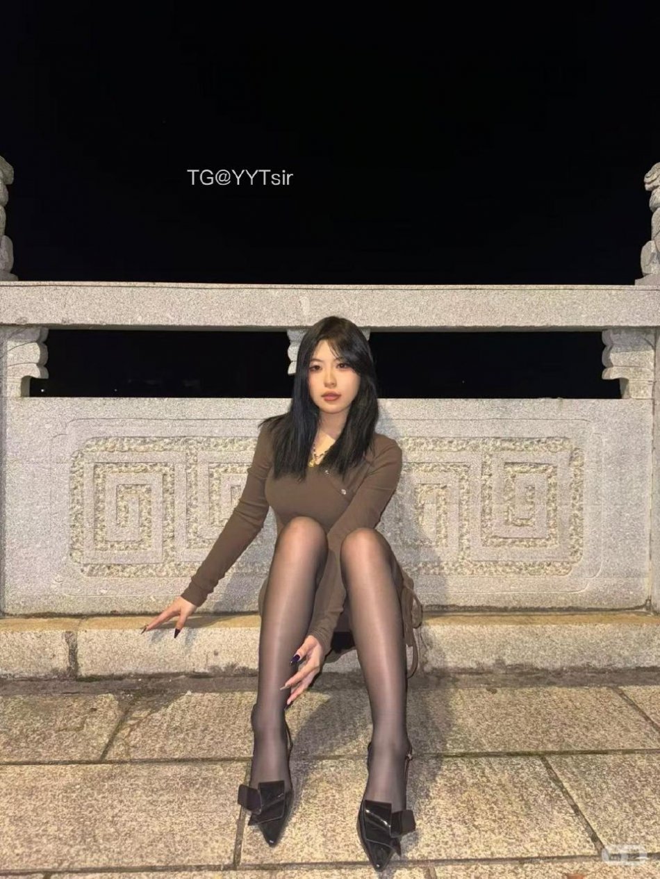 里li 2025-11-23 13:08:28 我是你练爱中的人物吗