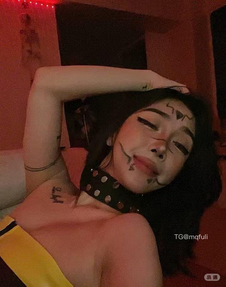 多哥kiko 2025-11-13 15:42:36 这个角度 把你放哪了😍