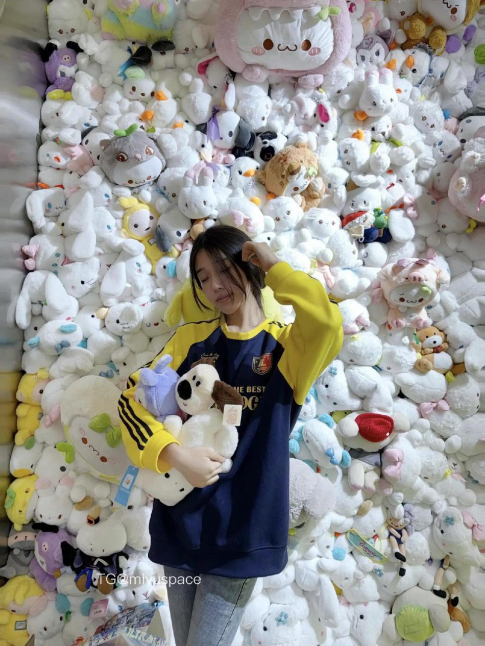 静静爱吃糖 2025-12-01 10:23:15 叶虽然凋零了,却自始至终都是如此美丽 第3张