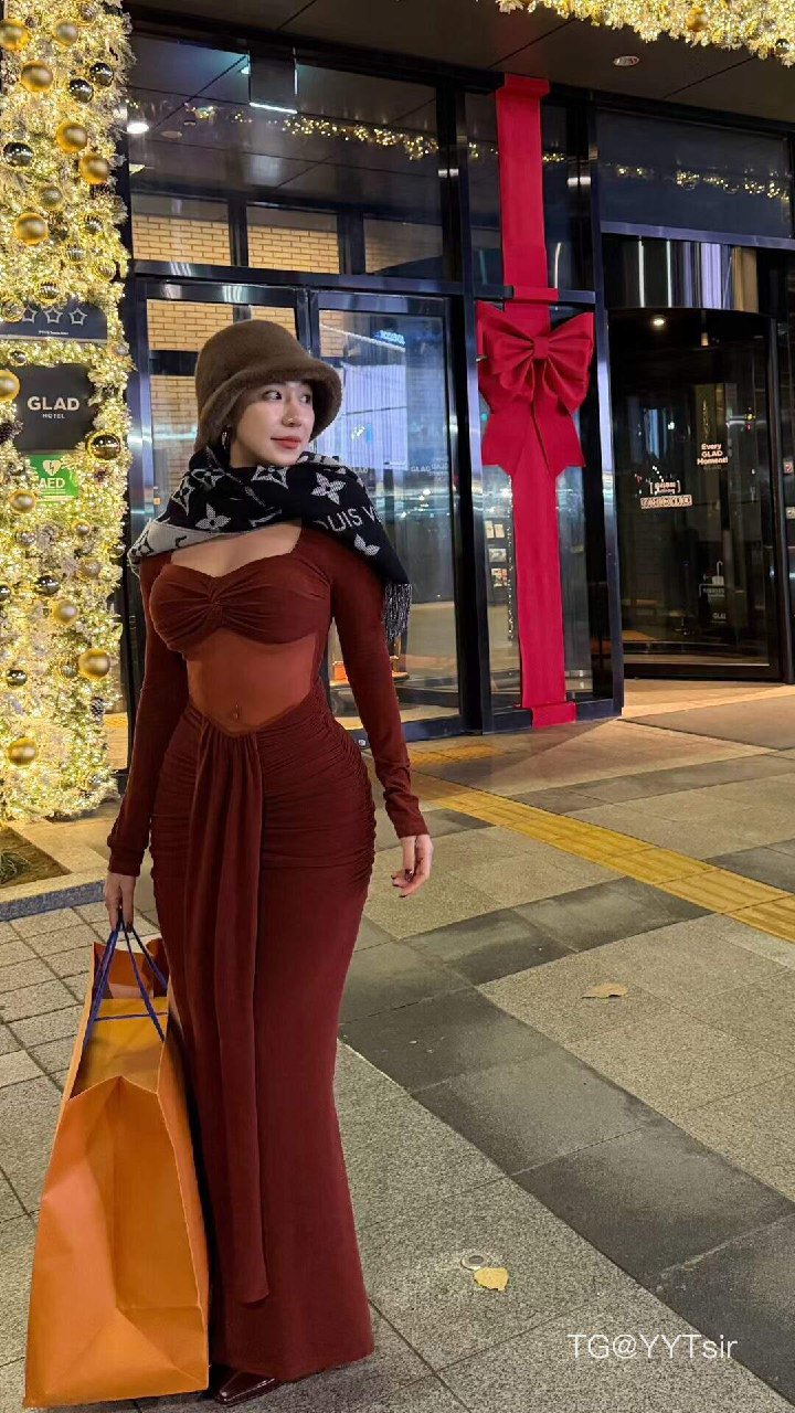 鹿瑶 2025-12-04 17:04:33 在自由的时间里 我更喜欢做我自己 第6张